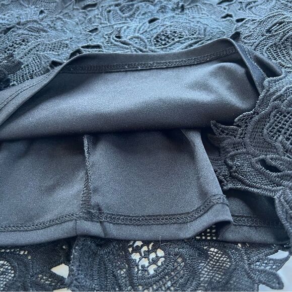Just Me Black Crocheted Lace Cut Out Sheath Whimsy Classy Goth Dress SZ M - Picture 9 of 13